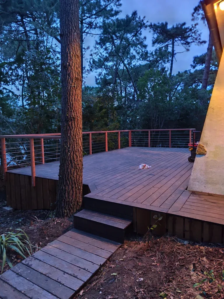 Réalisation d'aménagement extérieur par EB Conception, menuisier et ébéniste à Saintes