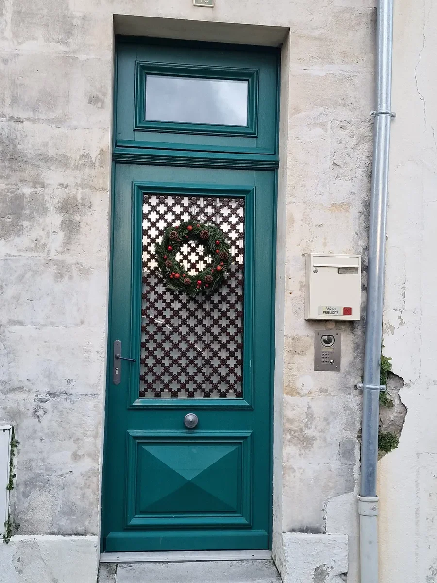 Réalisation de menuiserie par EB Conception, menuisier et ébéniste à Saintes