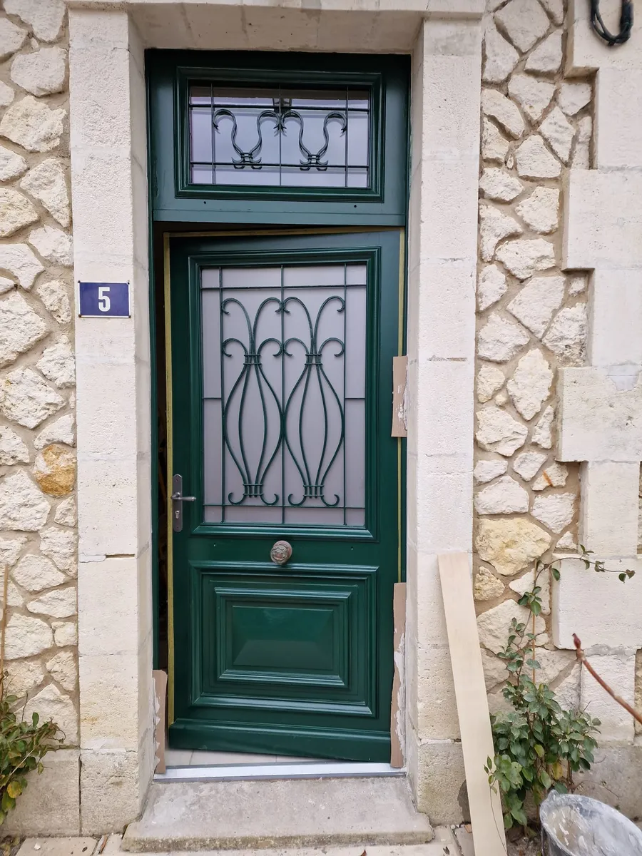 Réalisation de menuiserie par EB Conception, menuisier et ébéniste à Saintes